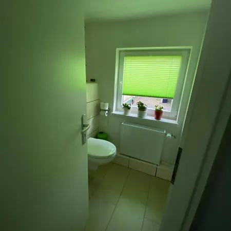 Kleines Studio Mit Gartenzugang Milbitz Exterior photo