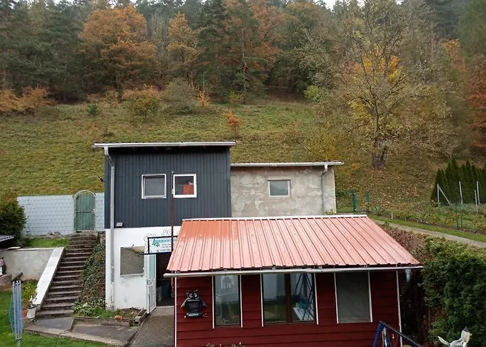Kleines Studio Mit Gartenzugang