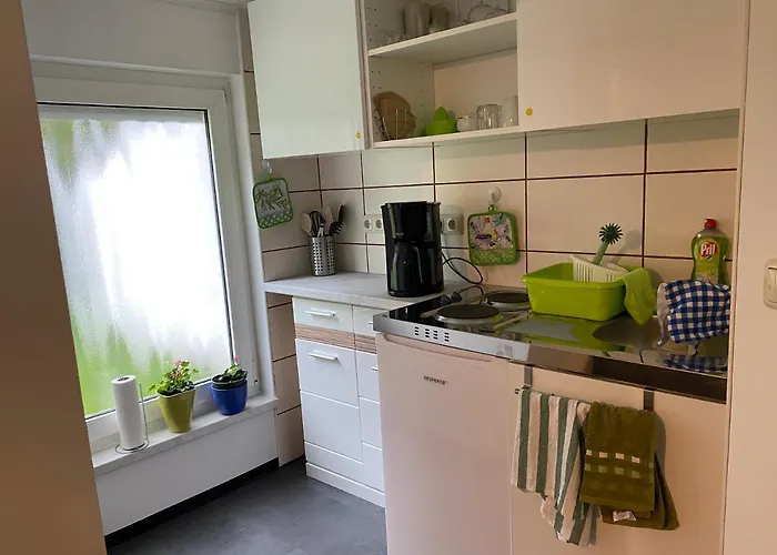 Kleines Studio Mit Gartenzugang